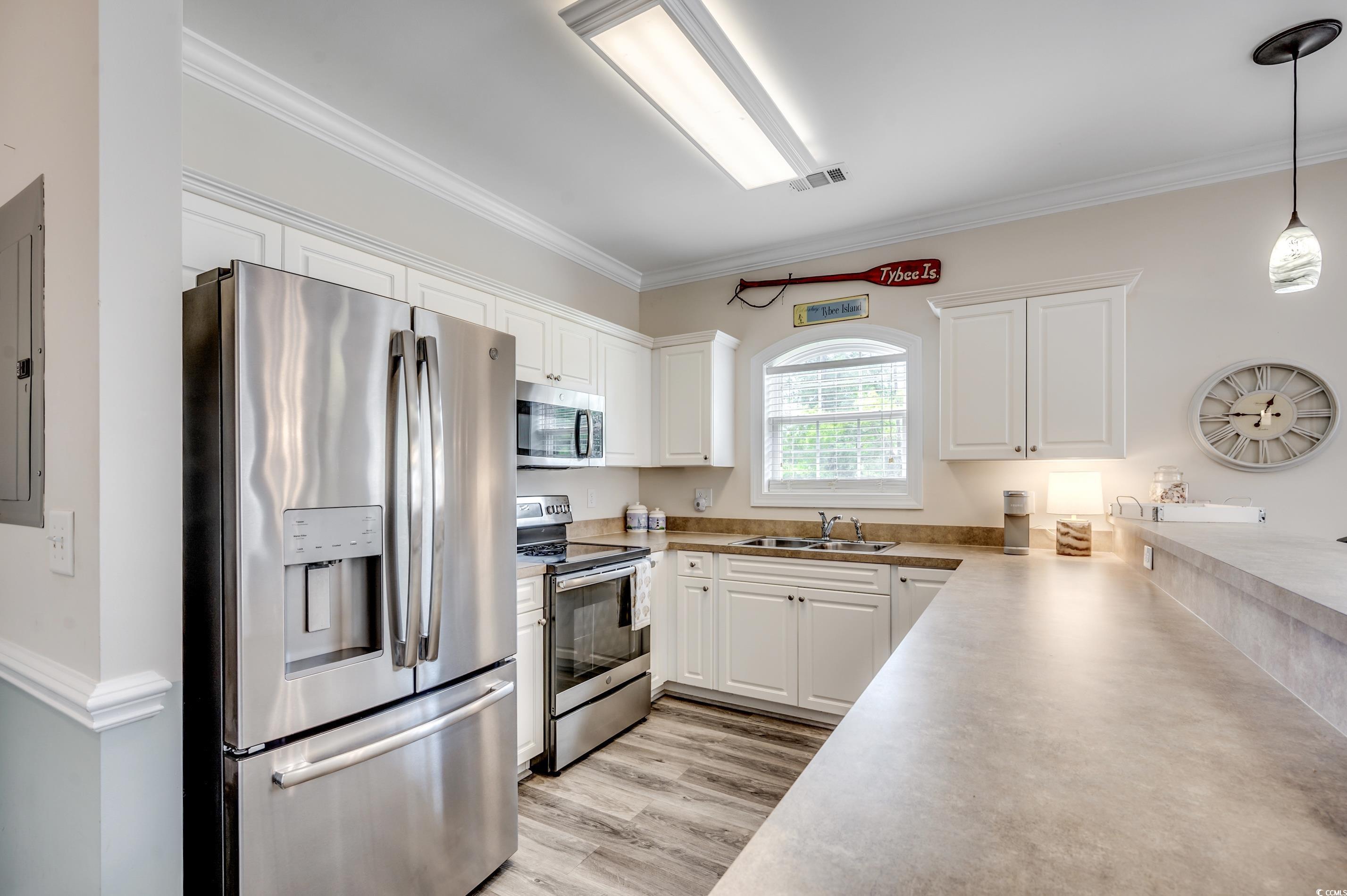 4142 Hibiscus Dr. 101