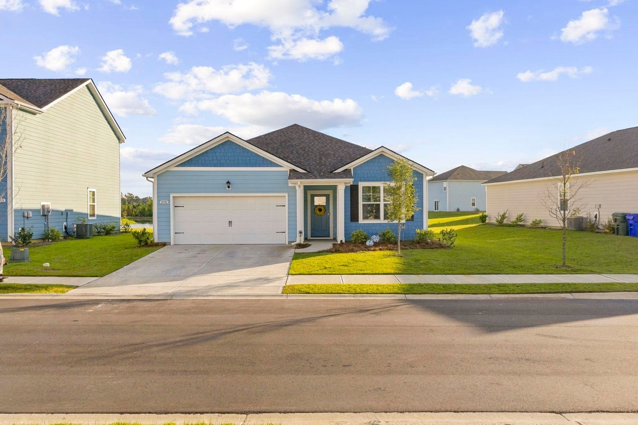 2820 Riverboat Way