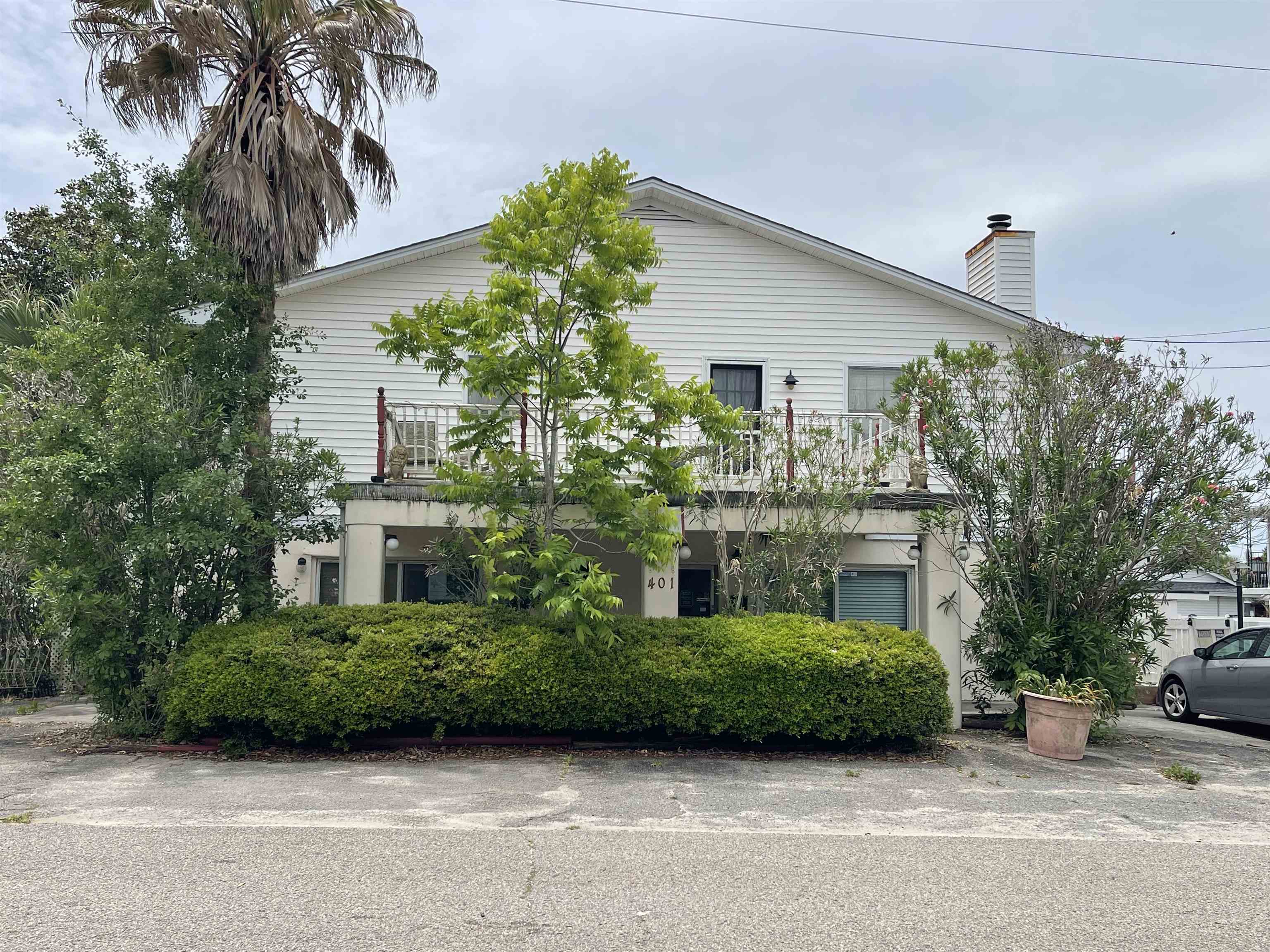 401 14th Ave. S