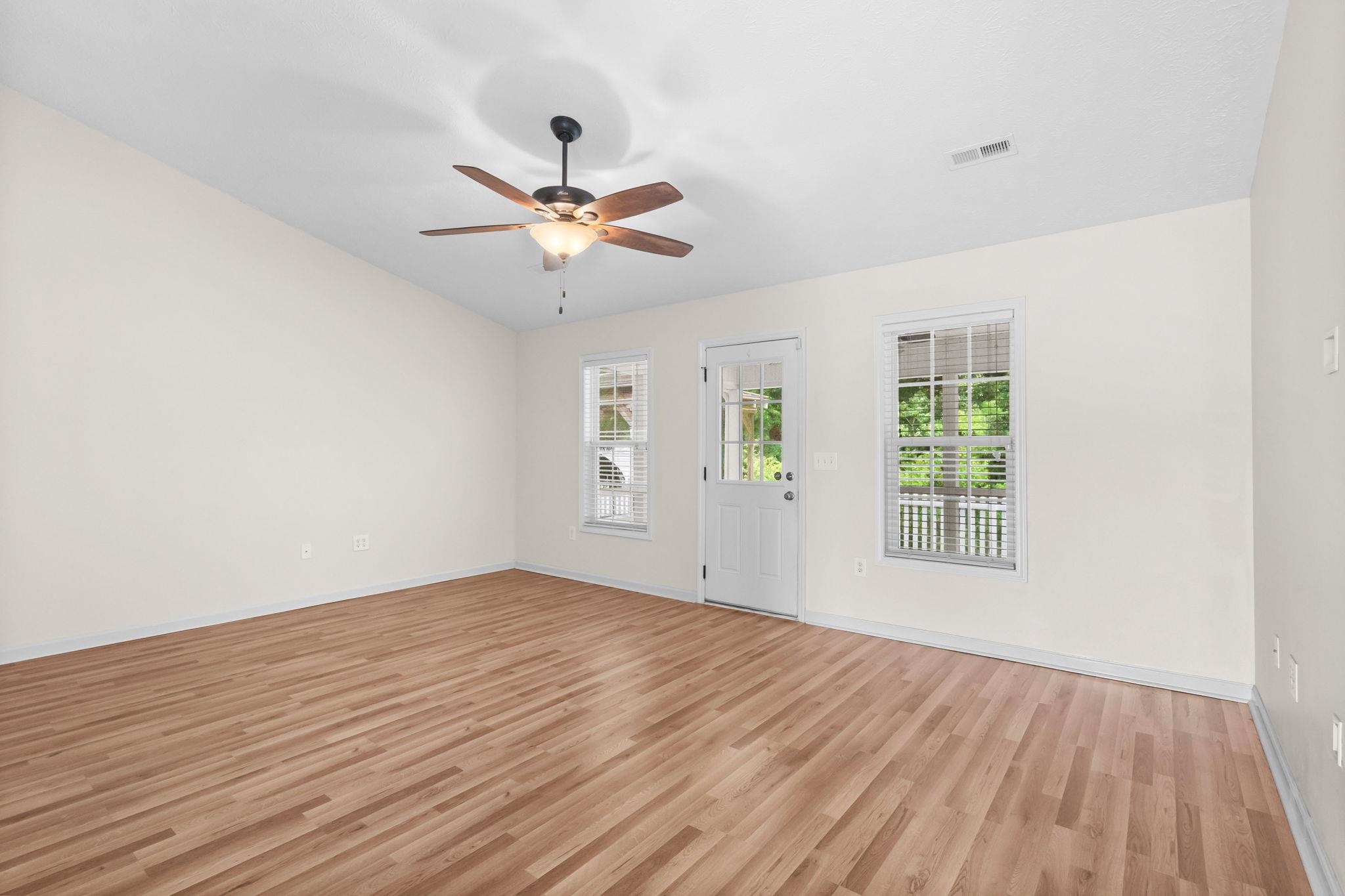 1301 Lochwood Ln.