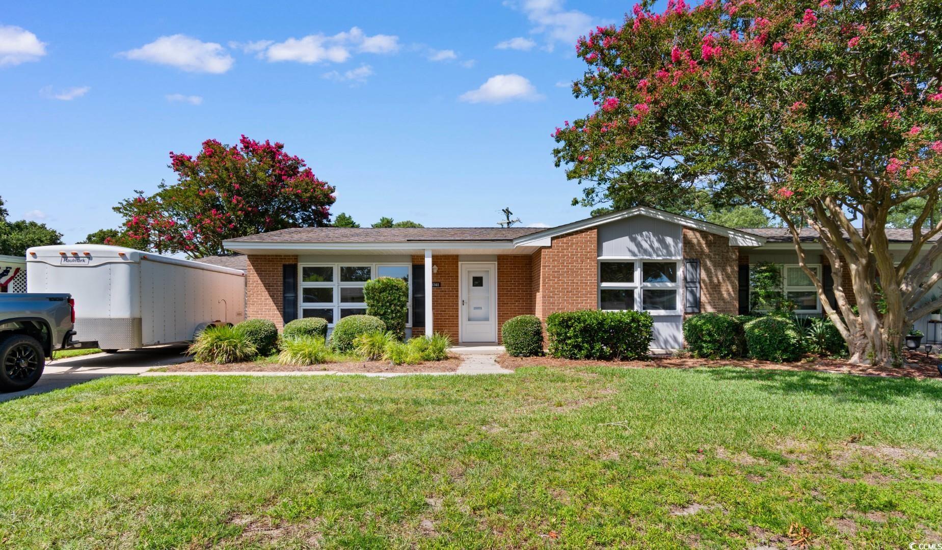 3748 Otter St. 3748