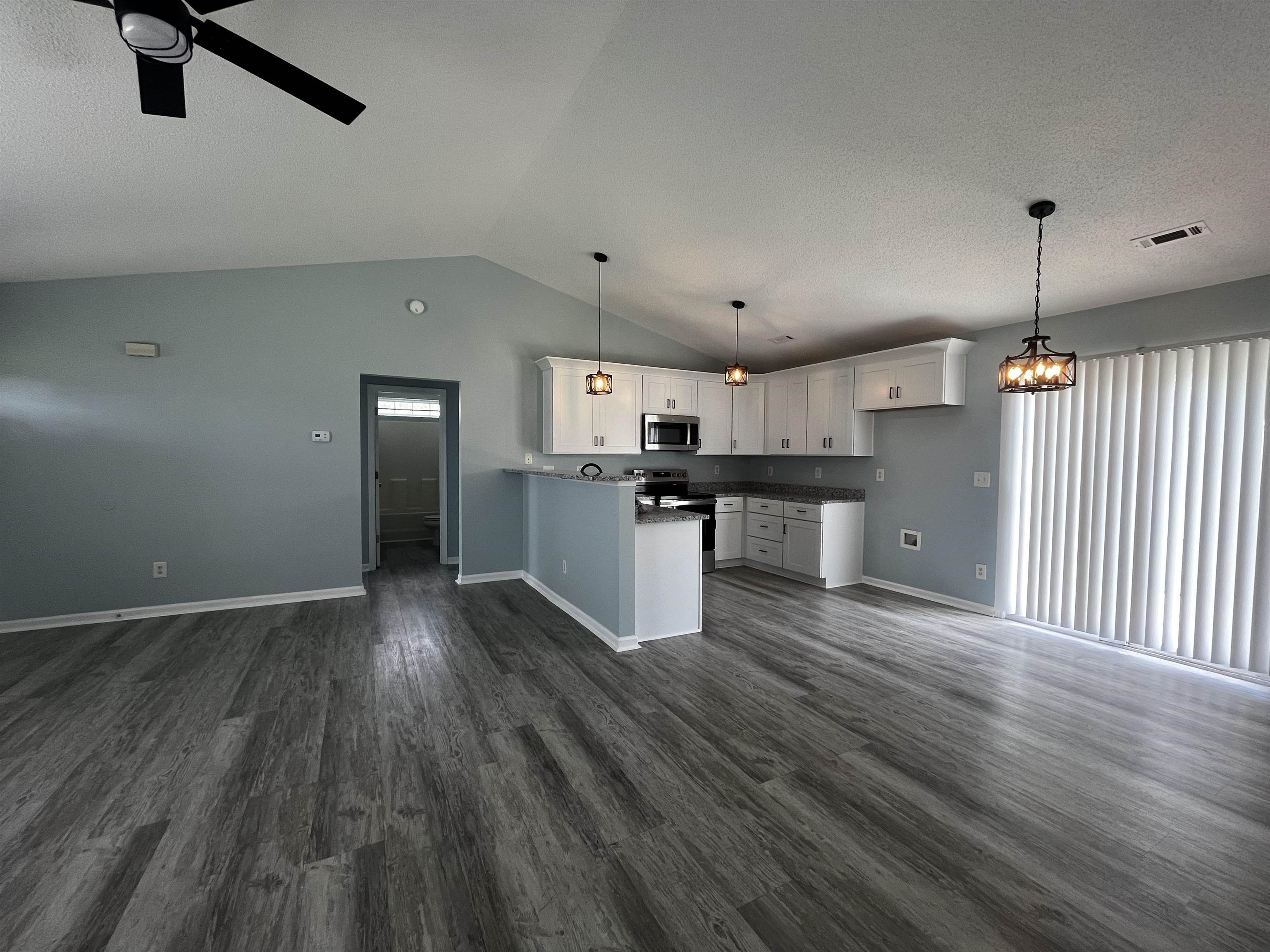 1204 Midvale Dr.