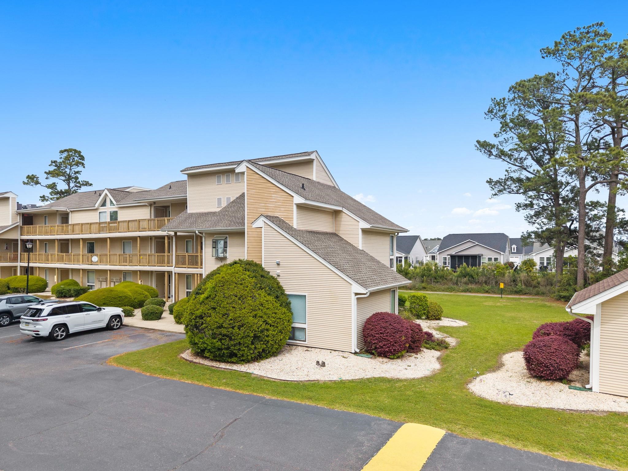 1025 W Plantation Dr. W 2717/2718