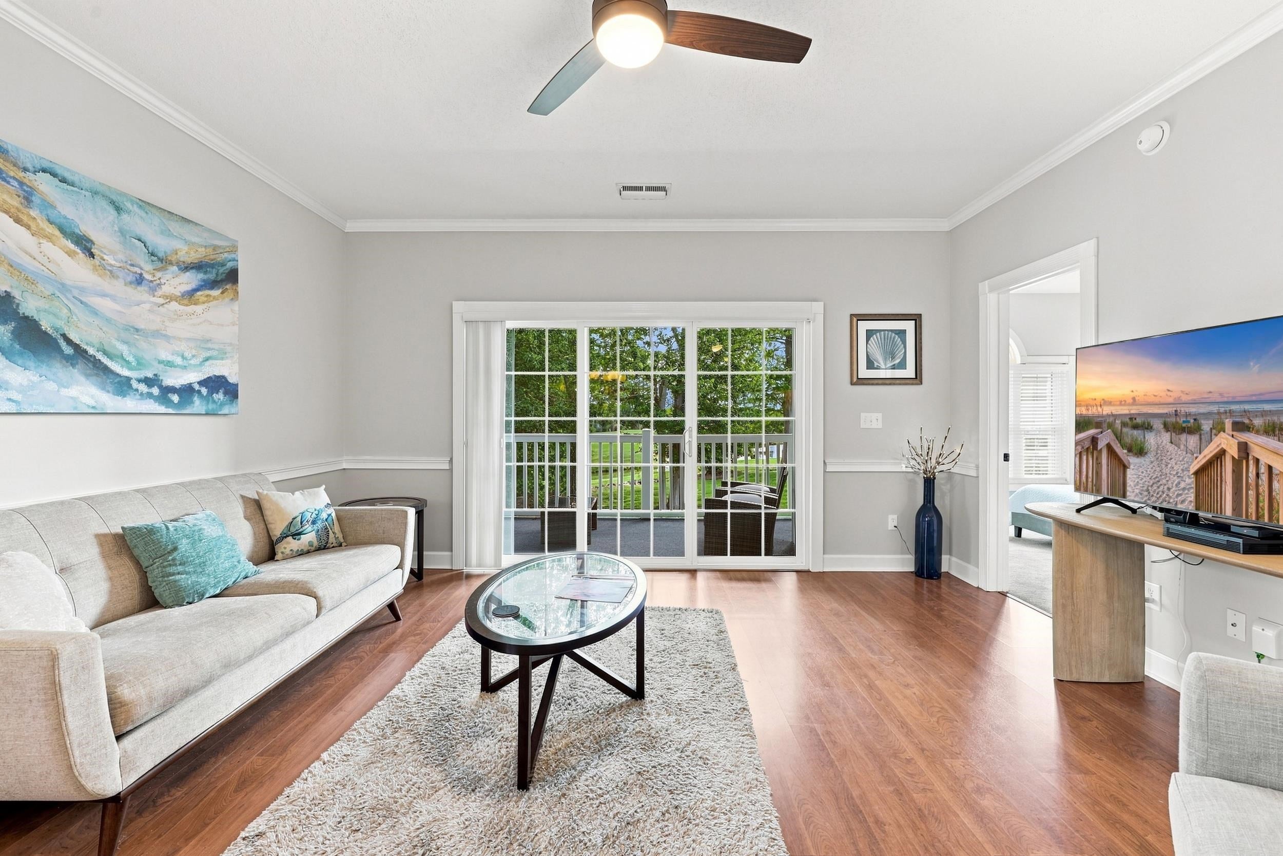 687 Riverwalk Dr. 201