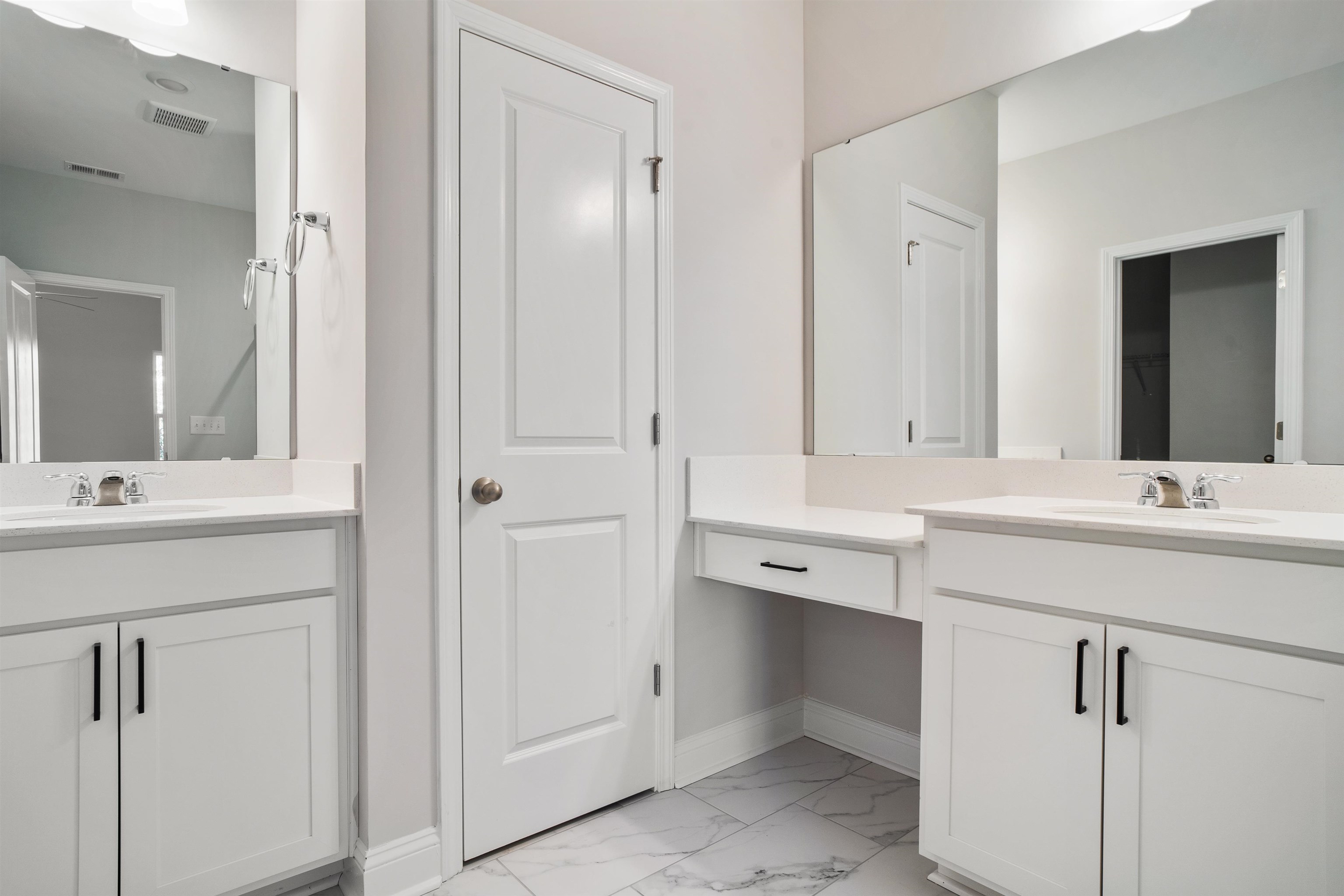 Photo 23 of 30 of 114 Arnette Dr. townhome