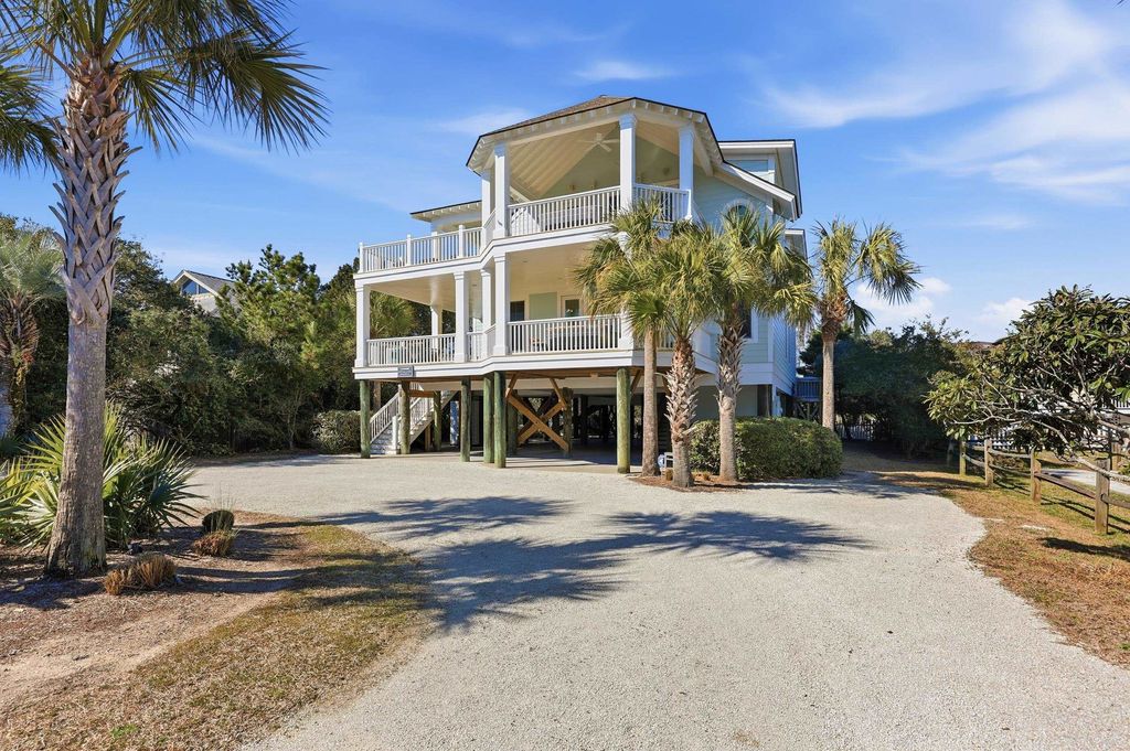 Photo of 295 Atlantic Ave, Pawleys Island, SC 29585 (MLS # 2605851)