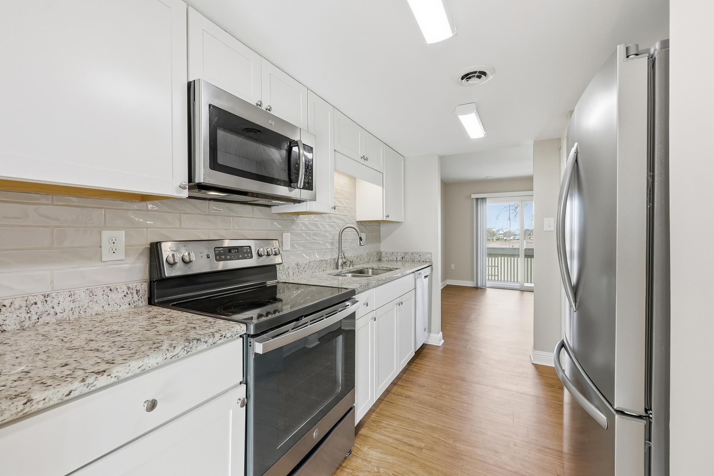 1000 11th Ave. N 102