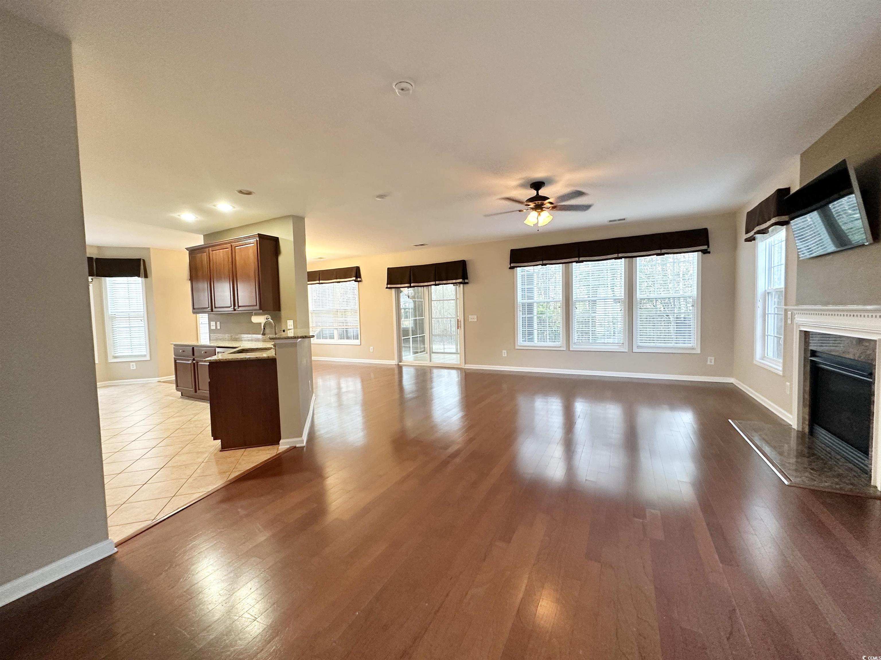 4489 Farm Lake Dr.