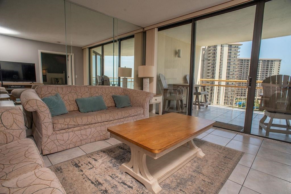 101 Ocean Creek Dr. FF9