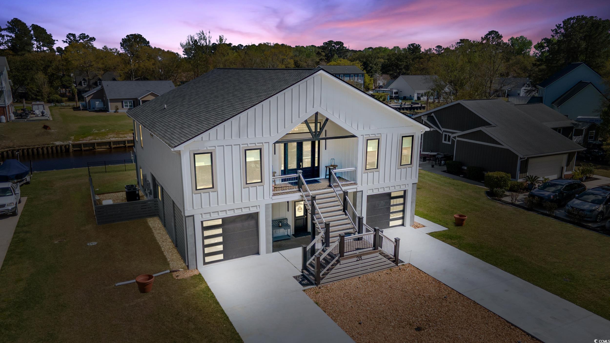 28 William Screven Ln.