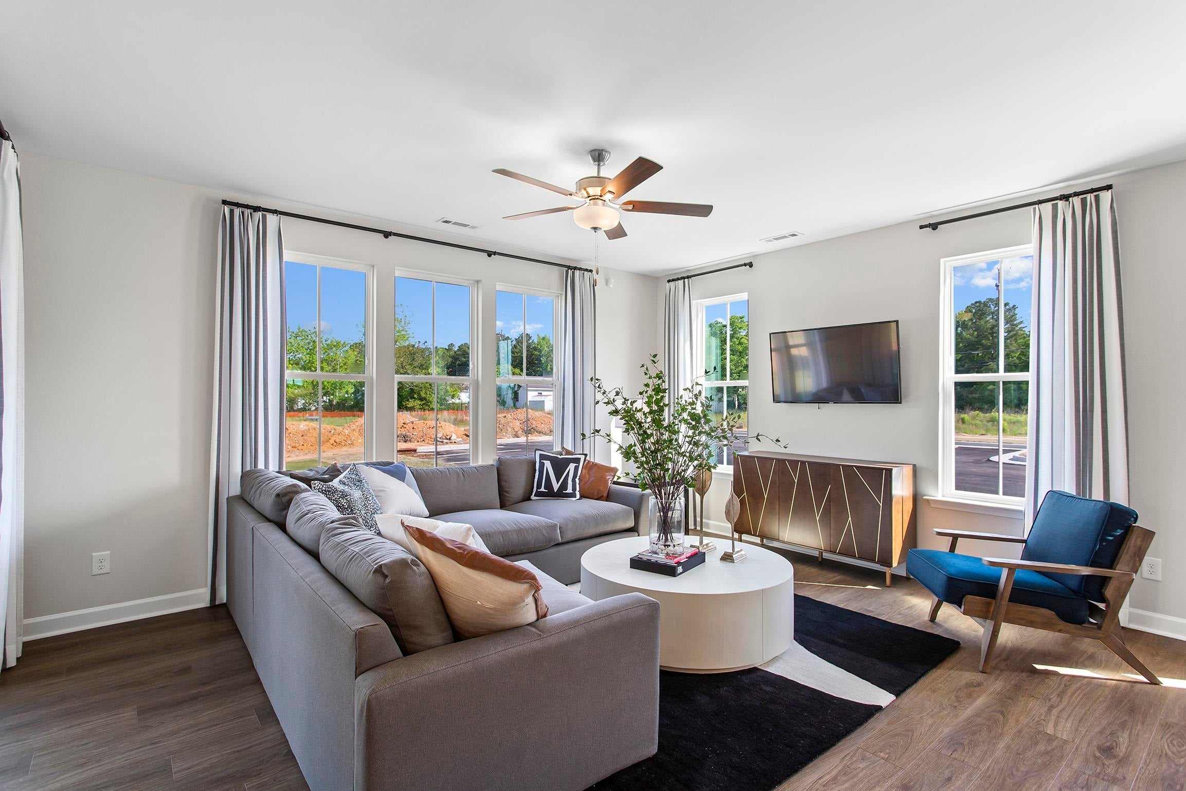 517 Fanciful Way