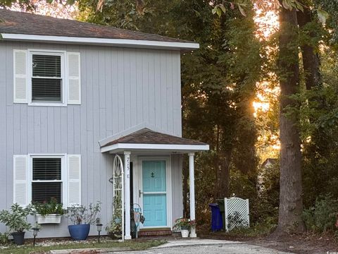 A home in Surfside Beach