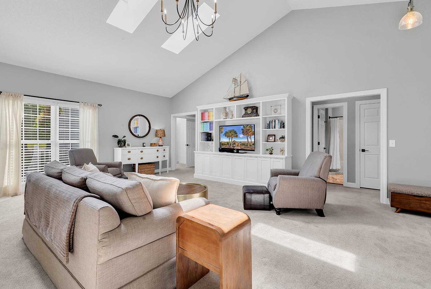 69 Governor Johnston Rd.