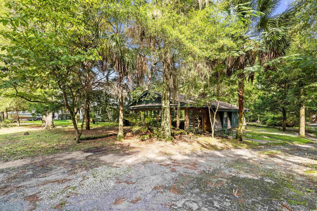 Photo of 160 Weston Dr, Pawleys Island, SC 29585 (MLS # 2528667)