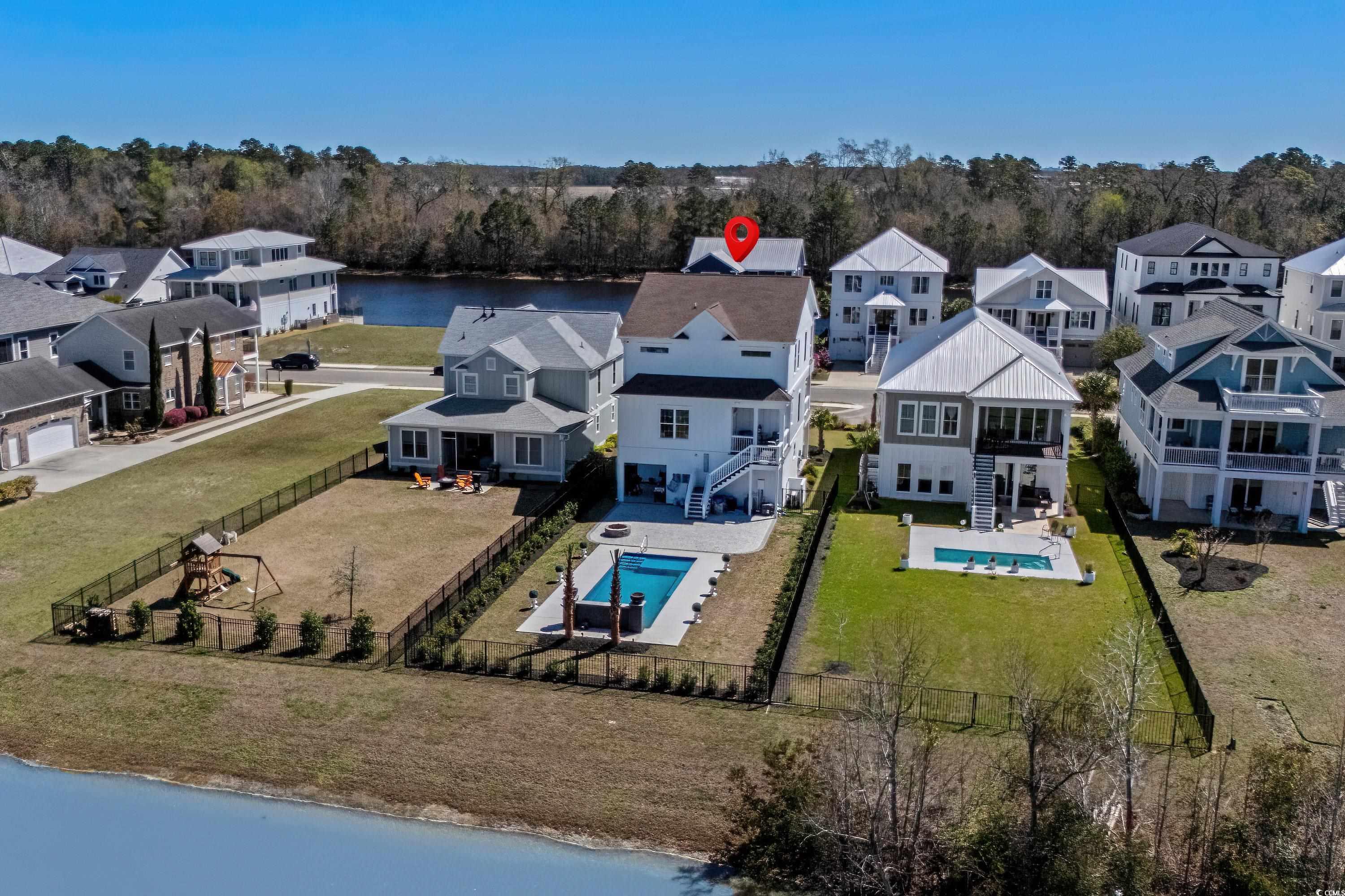 482 Harbour View Dr.