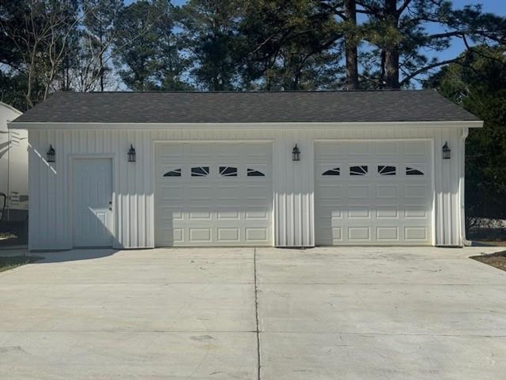 Photo of 109 Mason Dr, Cheraw, SC 29520 (MLS # 2607259)