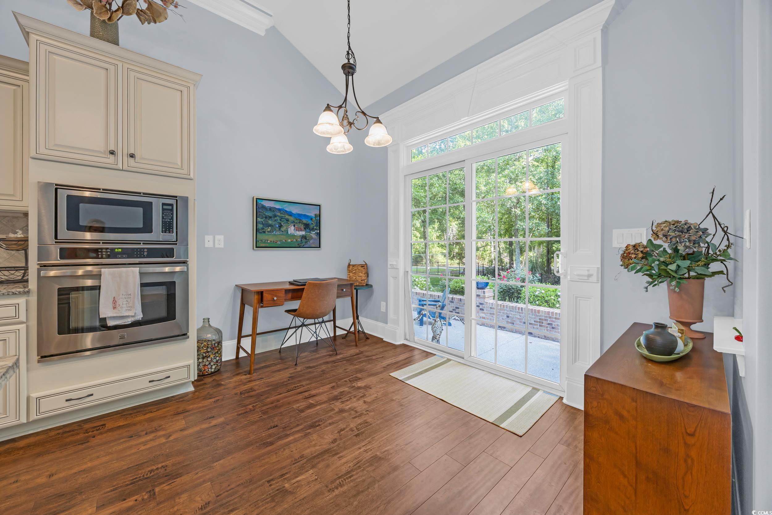 840 Jeter Ln.