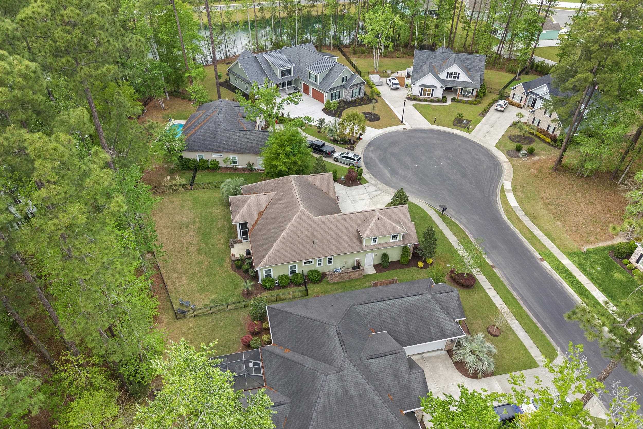 2851 McLeod Ln.