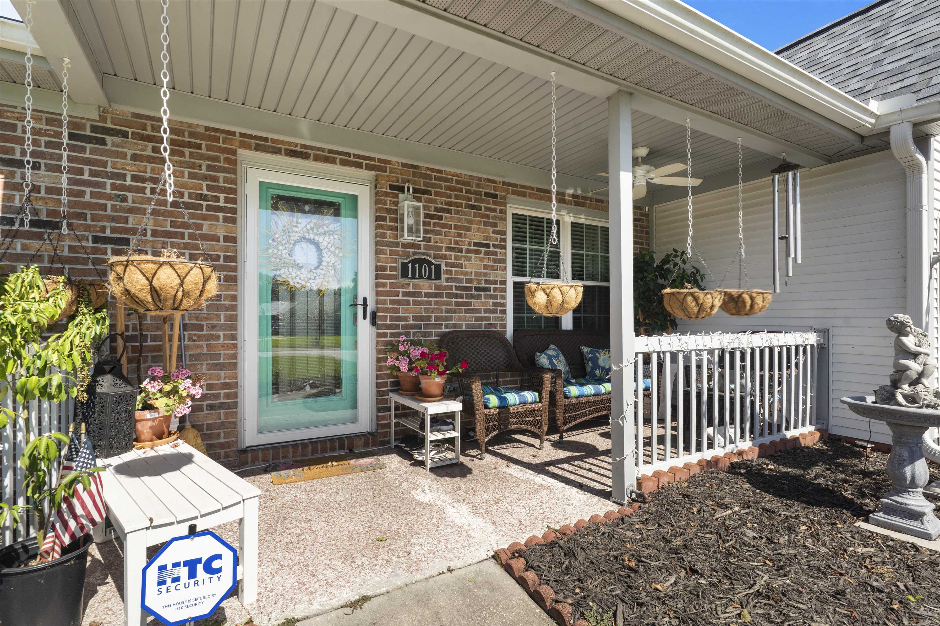 1101 Fox Sparrow Dr.