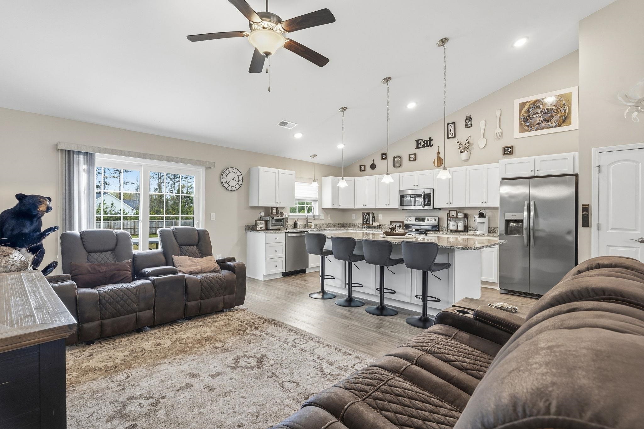 5044 Huckleberry Ln.