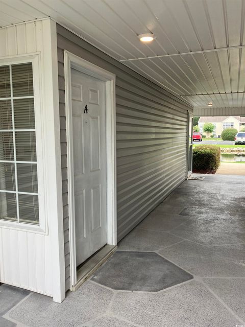 A home in Surfside Beach