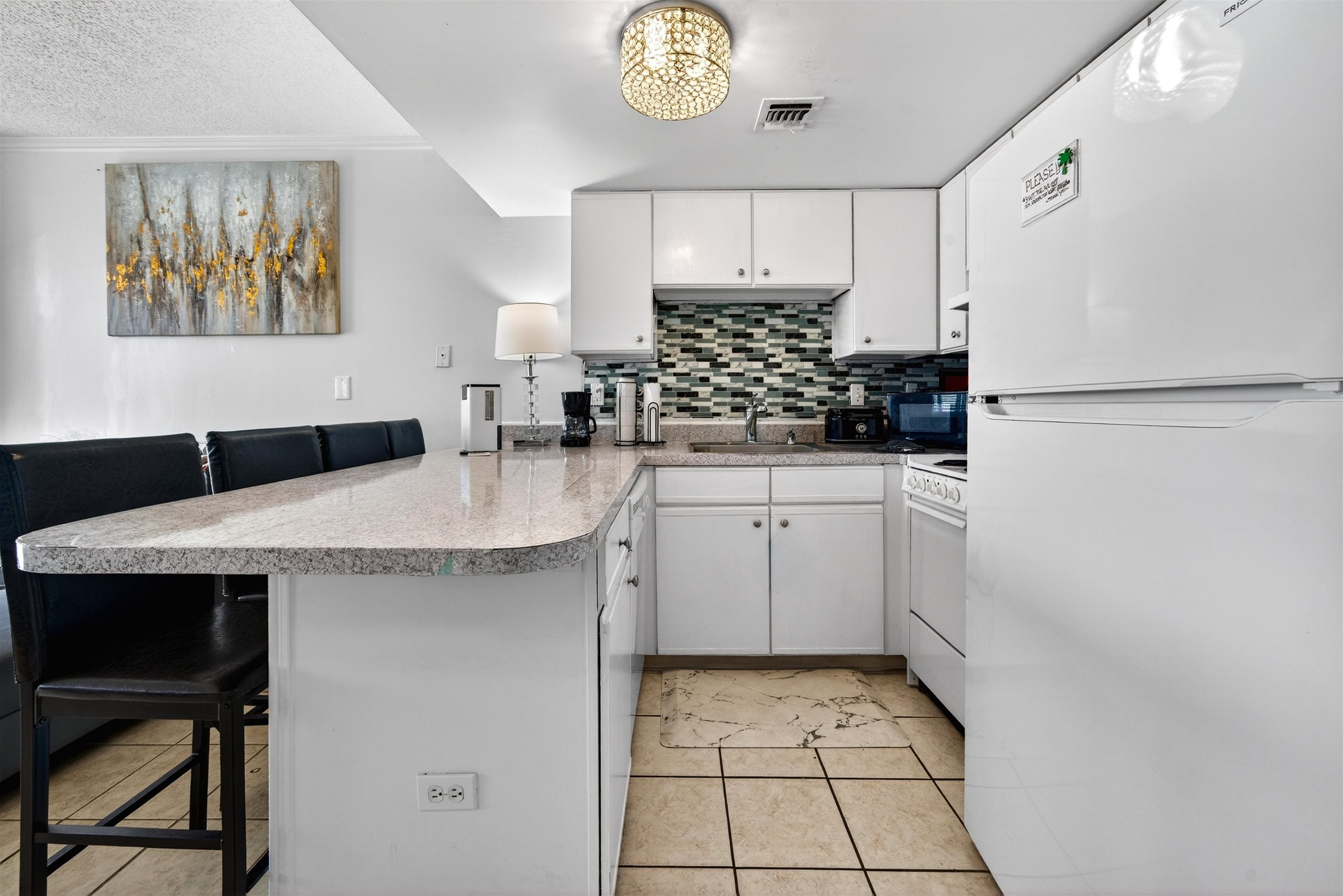 1605 S Ocean Blvd. 1706
