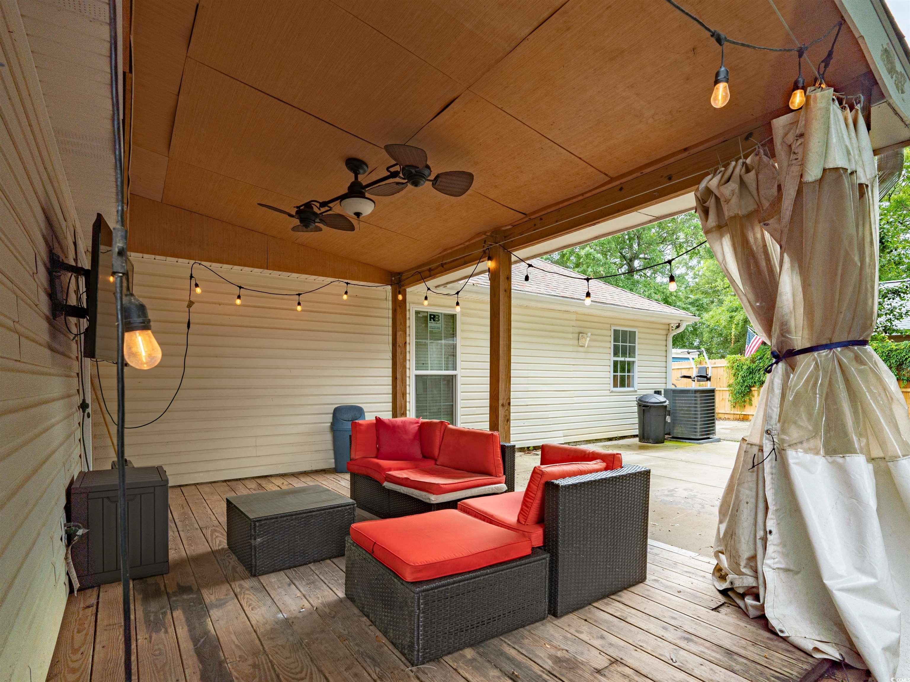 6936 Woodhaven Dr.
