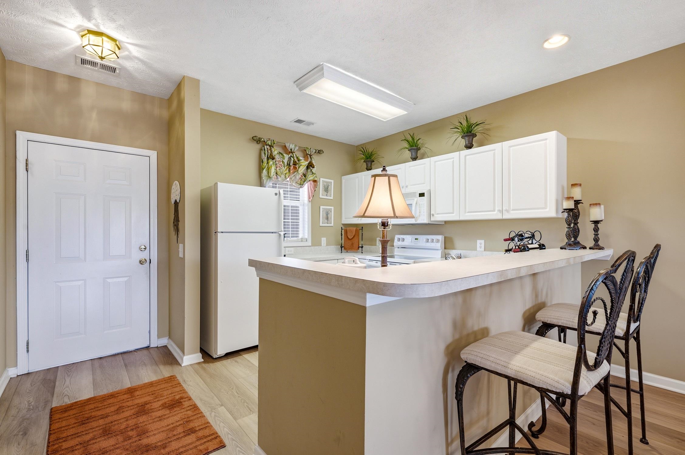 901 West Port Dr. 1210