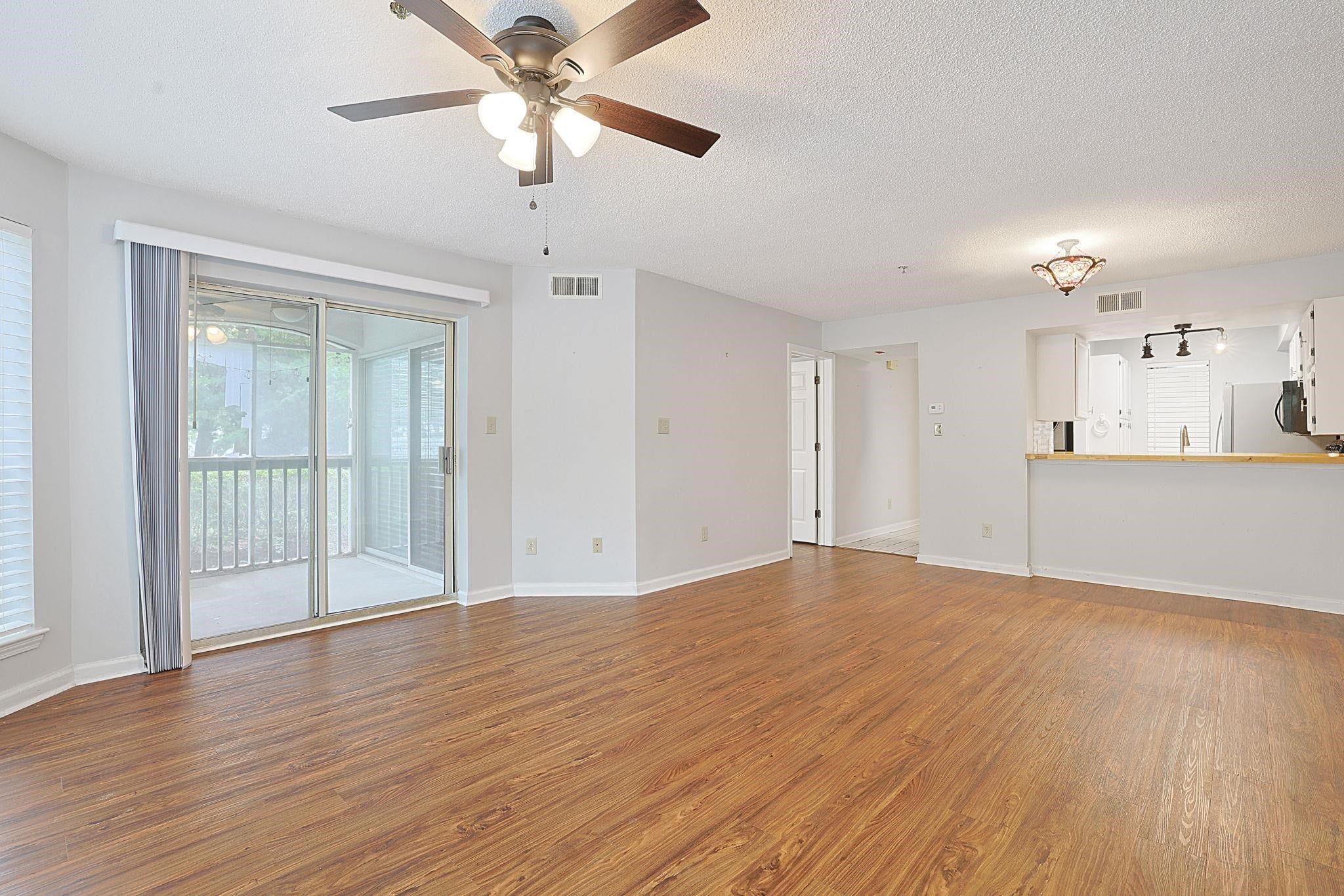 4601 Greenbriar Dr. 105