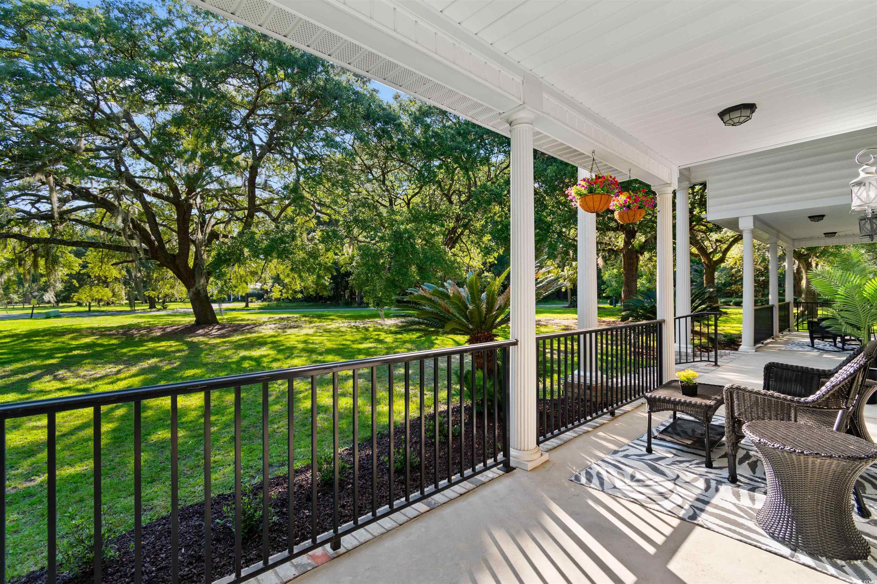 3379 Shadow Moss Ln.