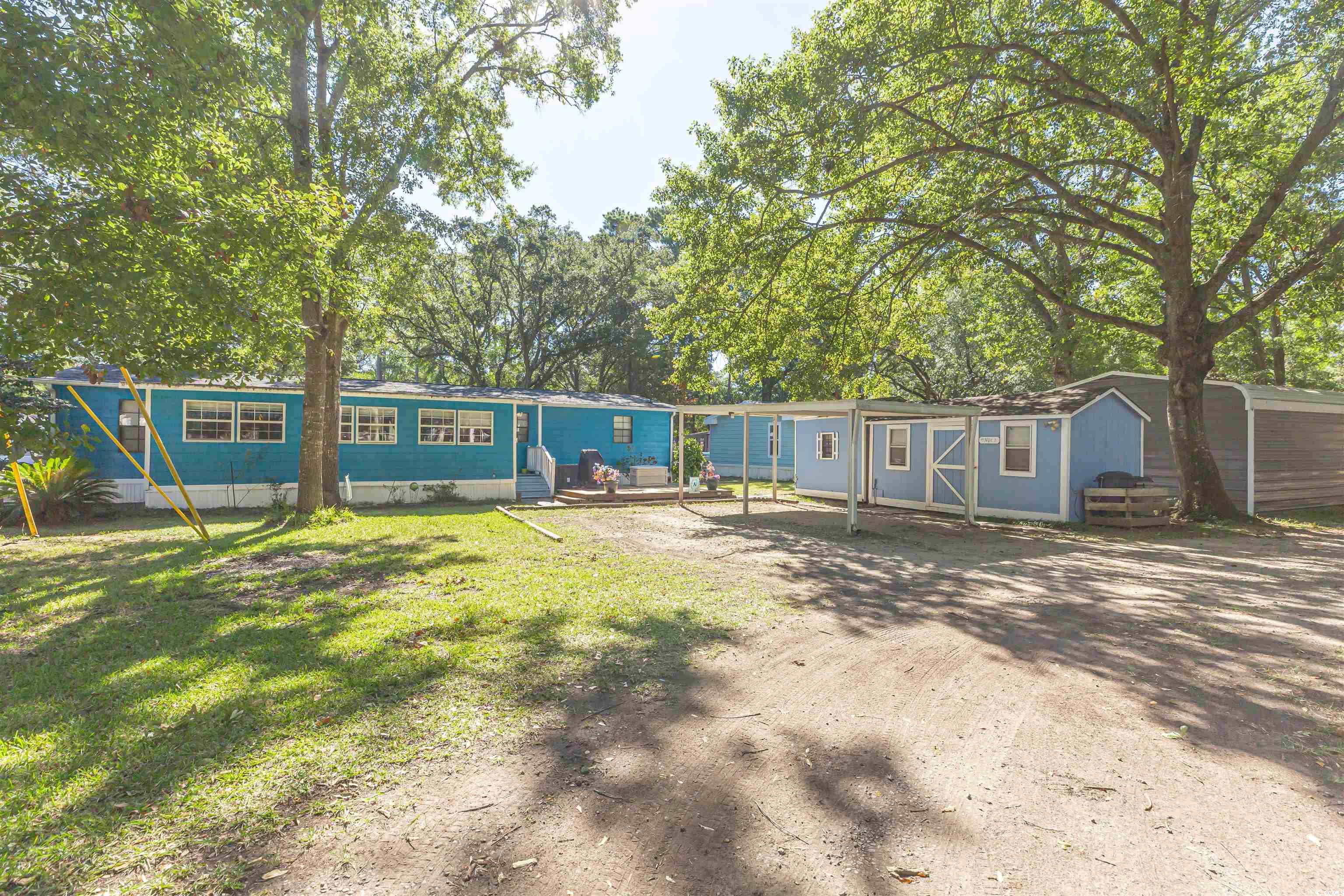 494 Clubhouse Dr.