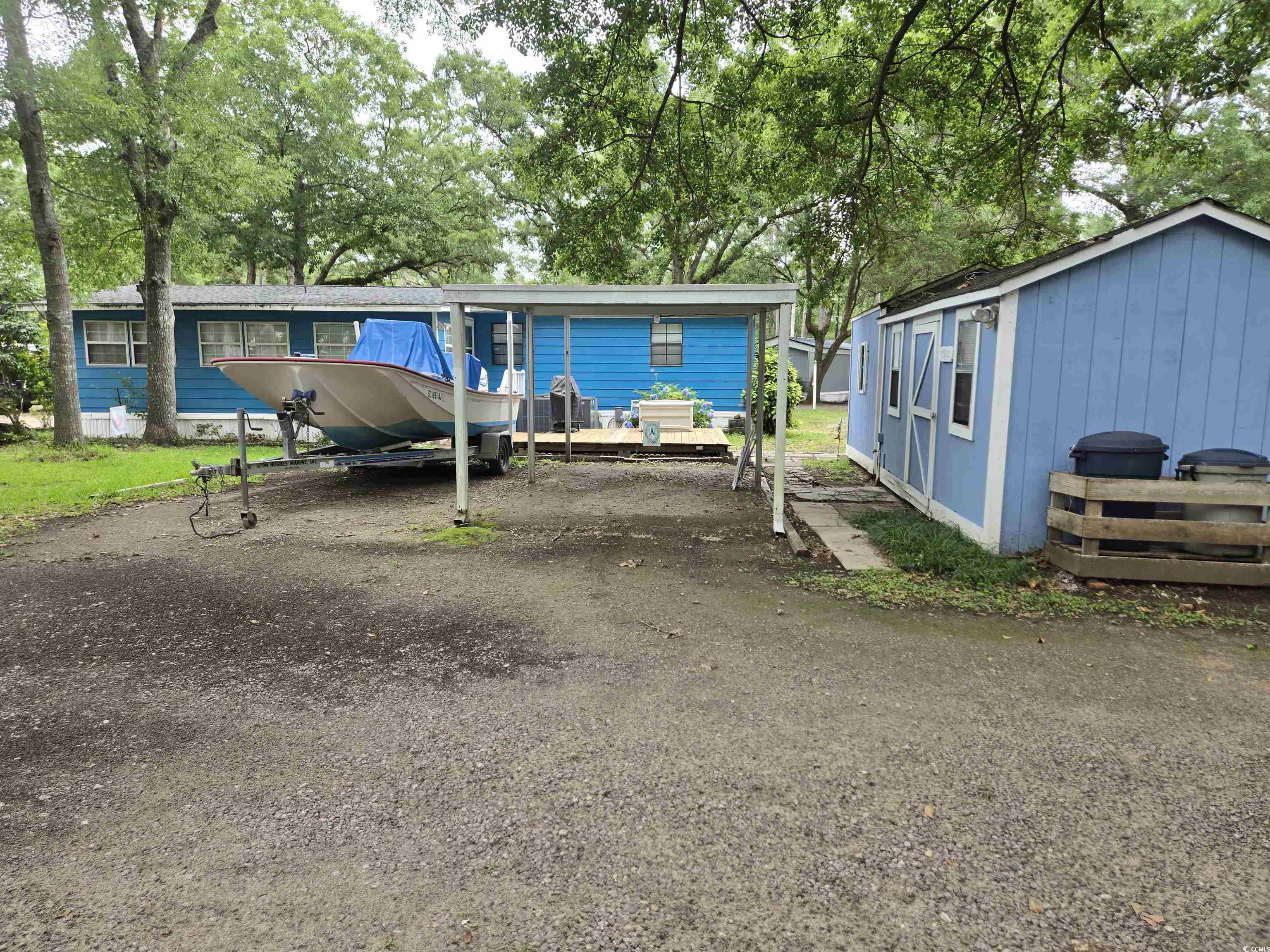 494 Clubhouse Dr.