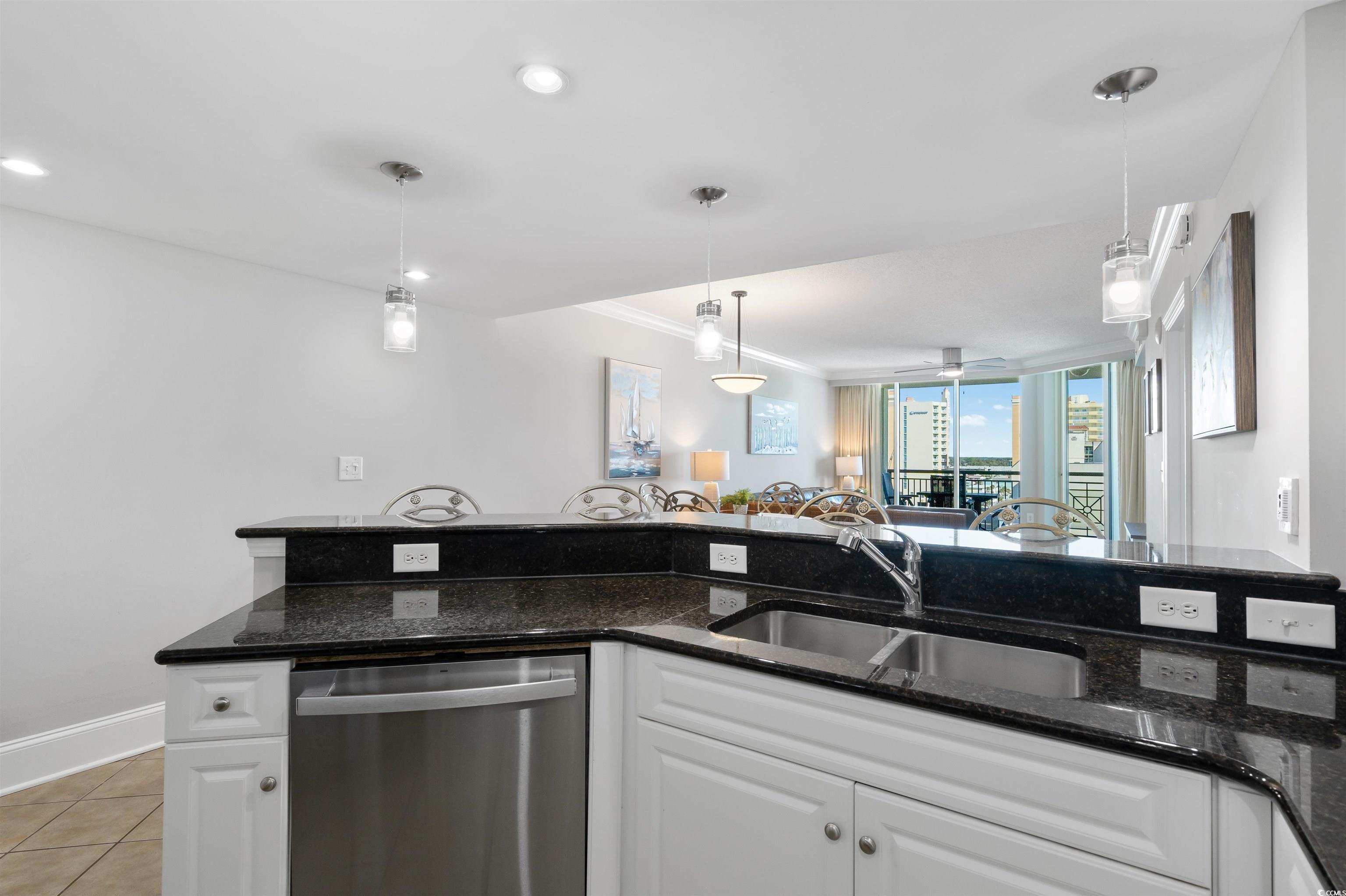 603 S Ocean Blvd. 1103