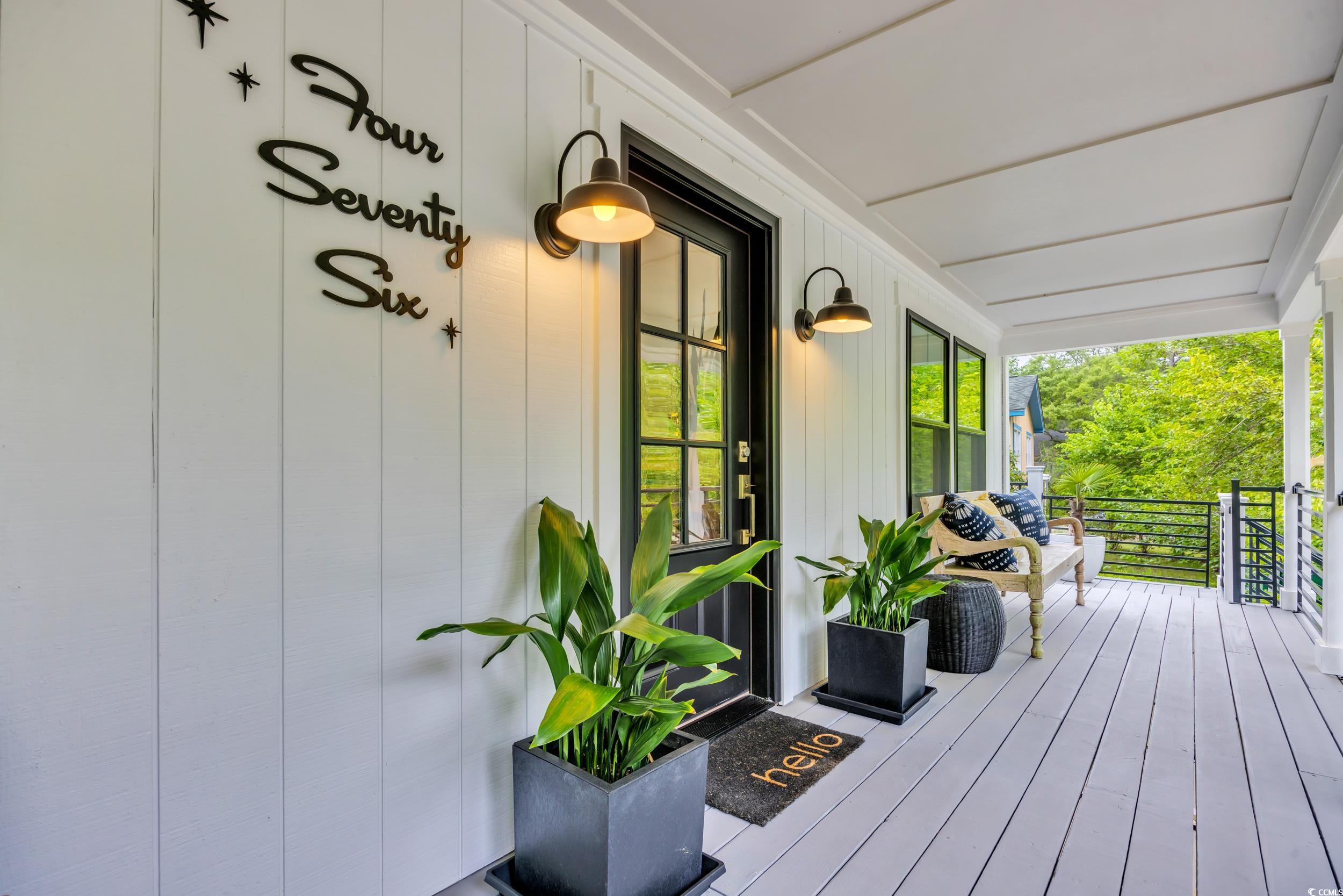 476 Lakeshore Dr.