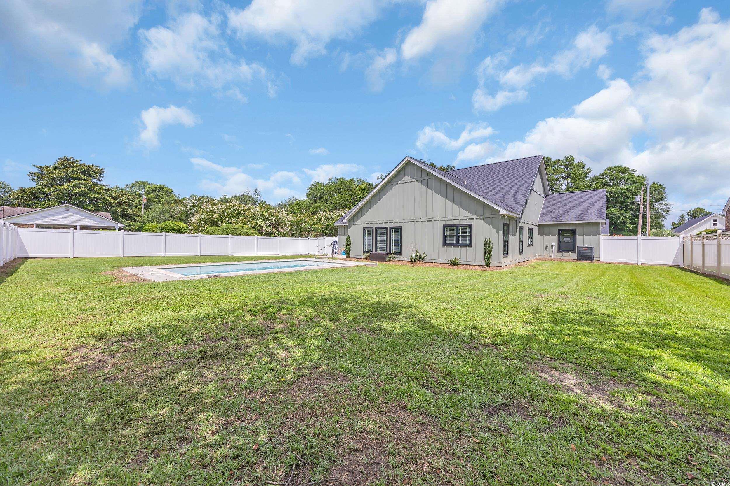 1121 Grimes St.