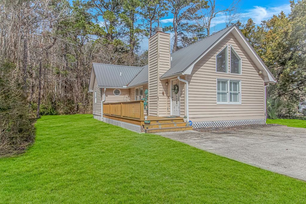 Photo of 11619 Ocean Hwy, Pawleys Island, SC 29585 (MLS # 2605987)