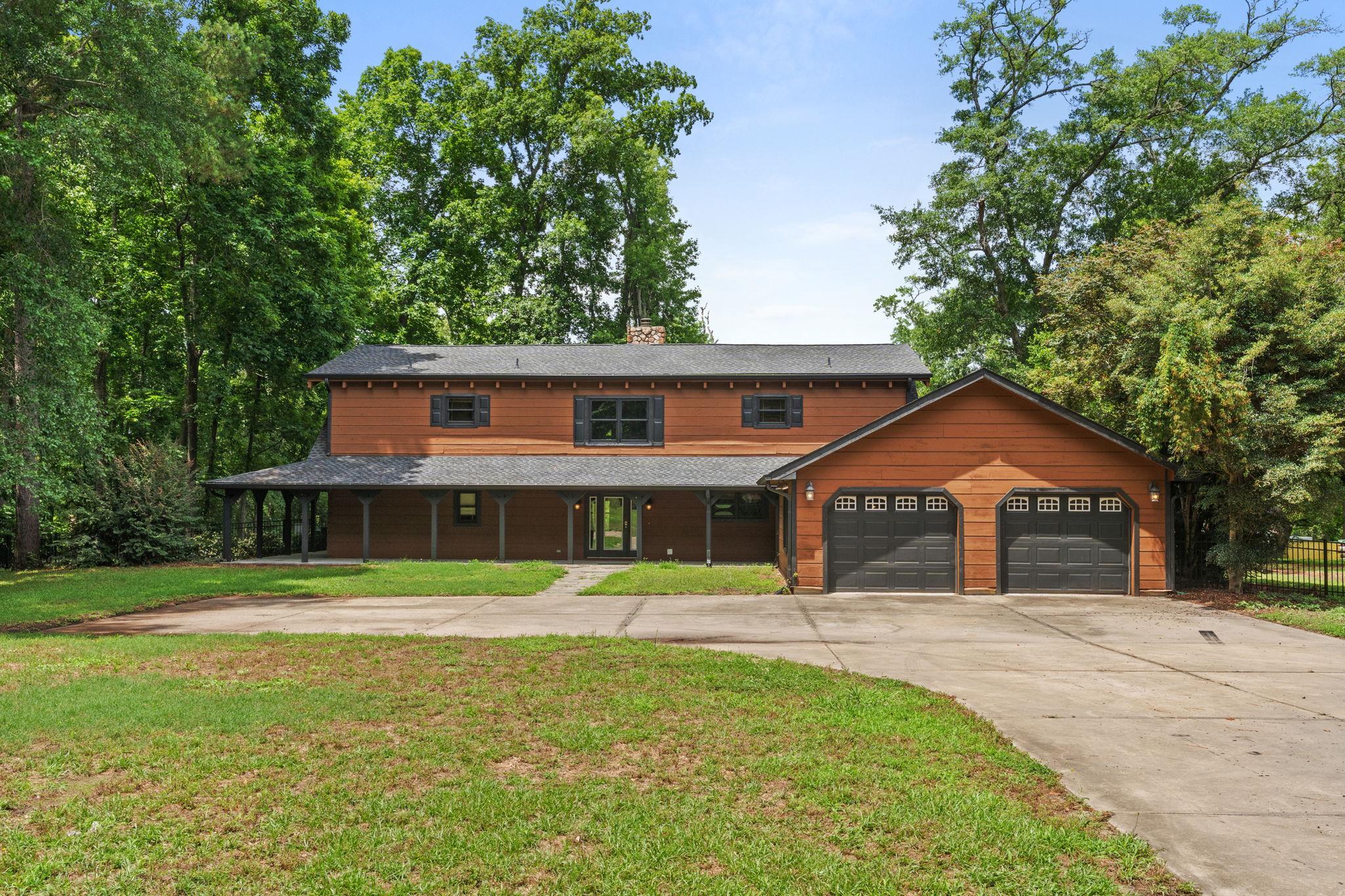 3083 Wildhorse Dr.