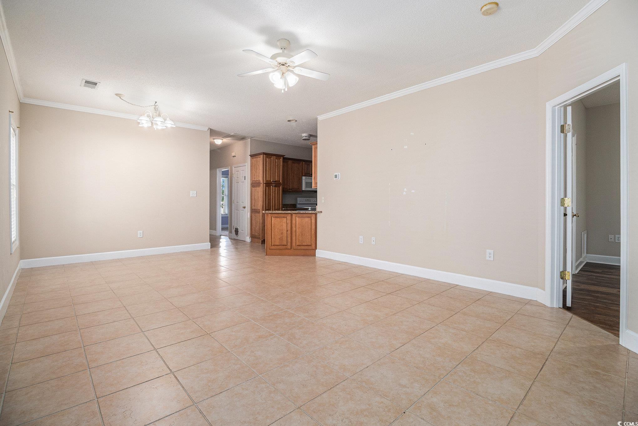 160 Lazy Willow Ln. 204