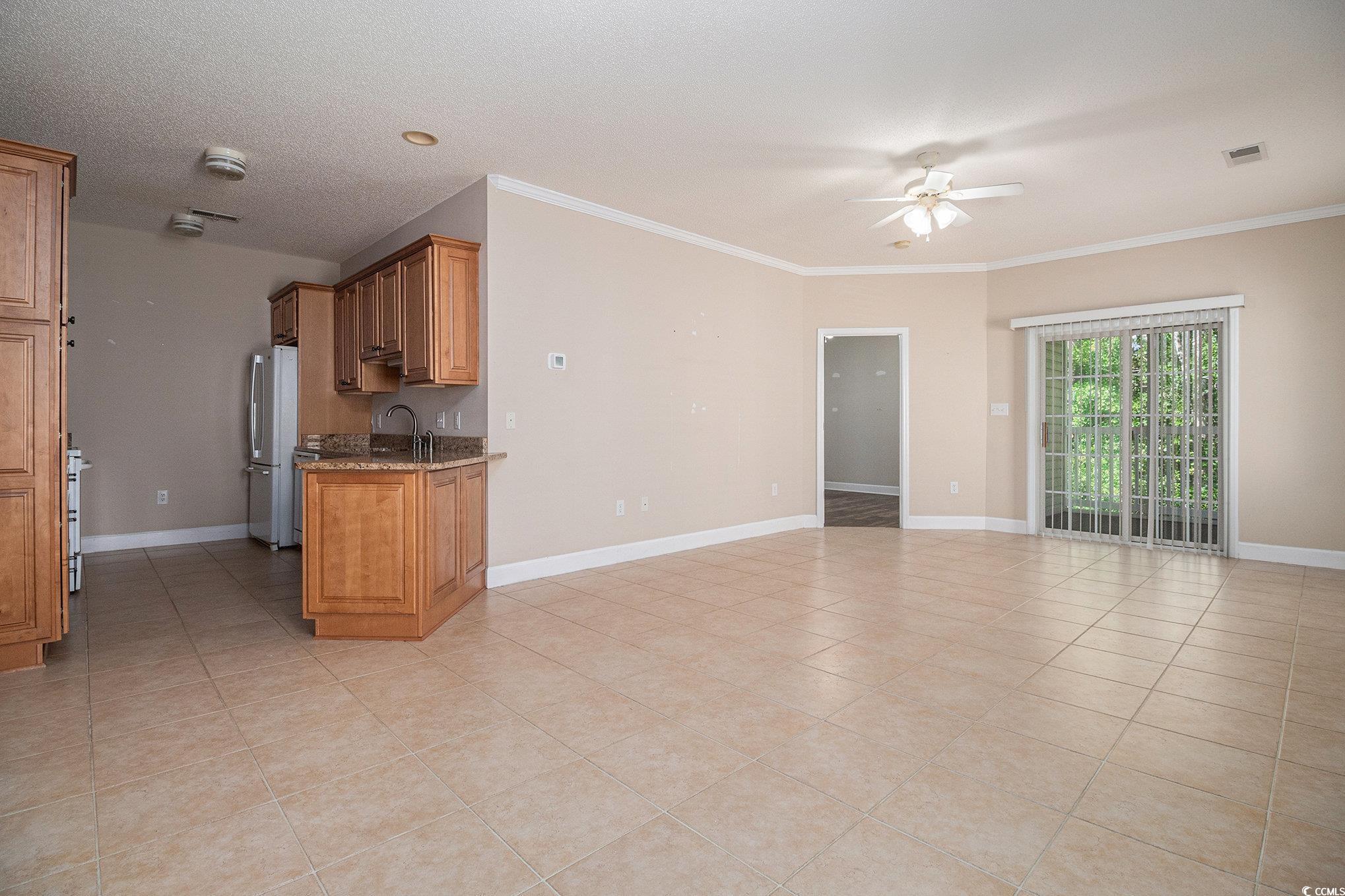 160 Lazy Willow Ln. 204
