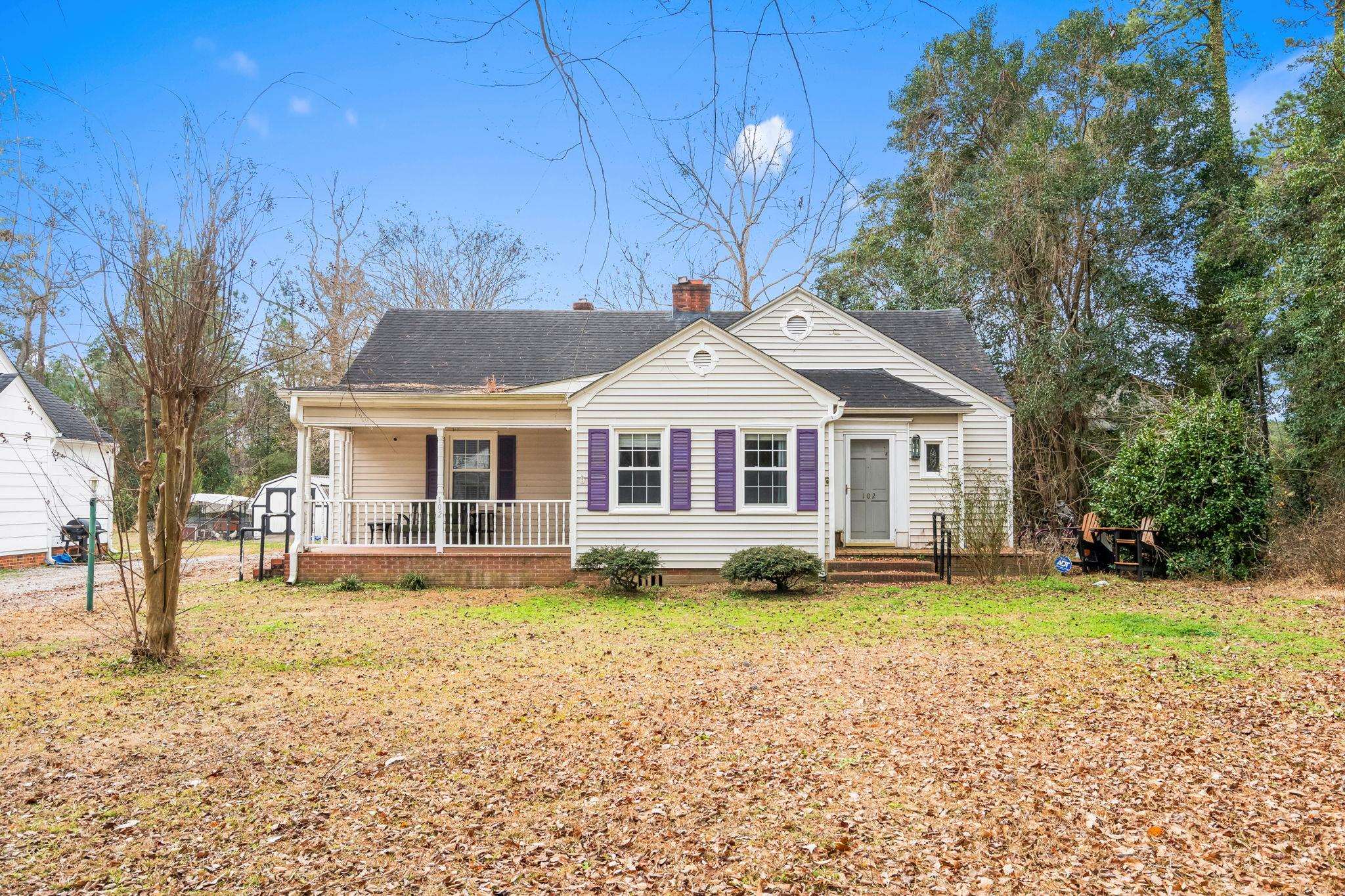 Photo 1 of 27 — 102 Sandwall Dr., Tabor City, NC 28463