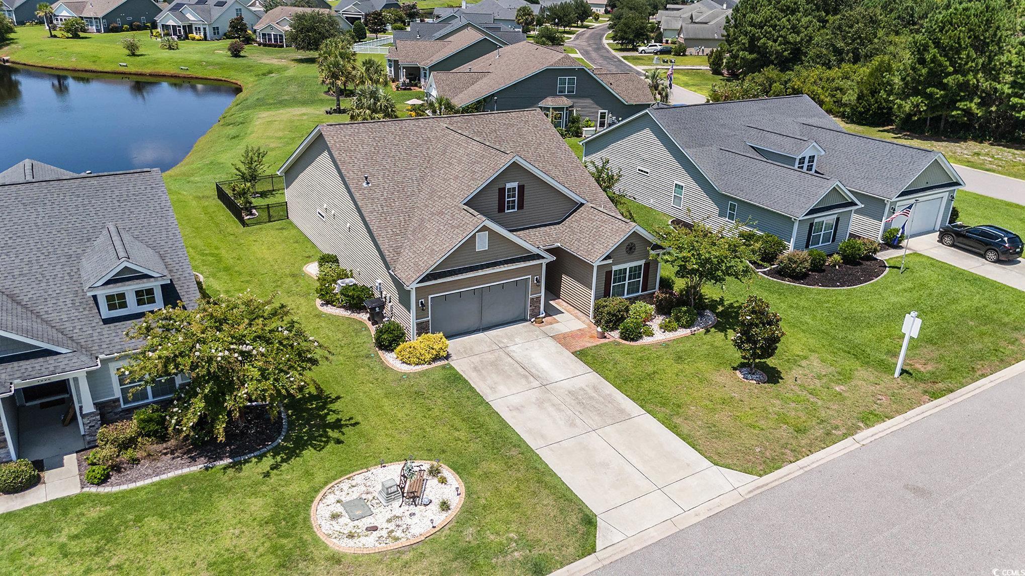 1004 Glenlevit Ln.