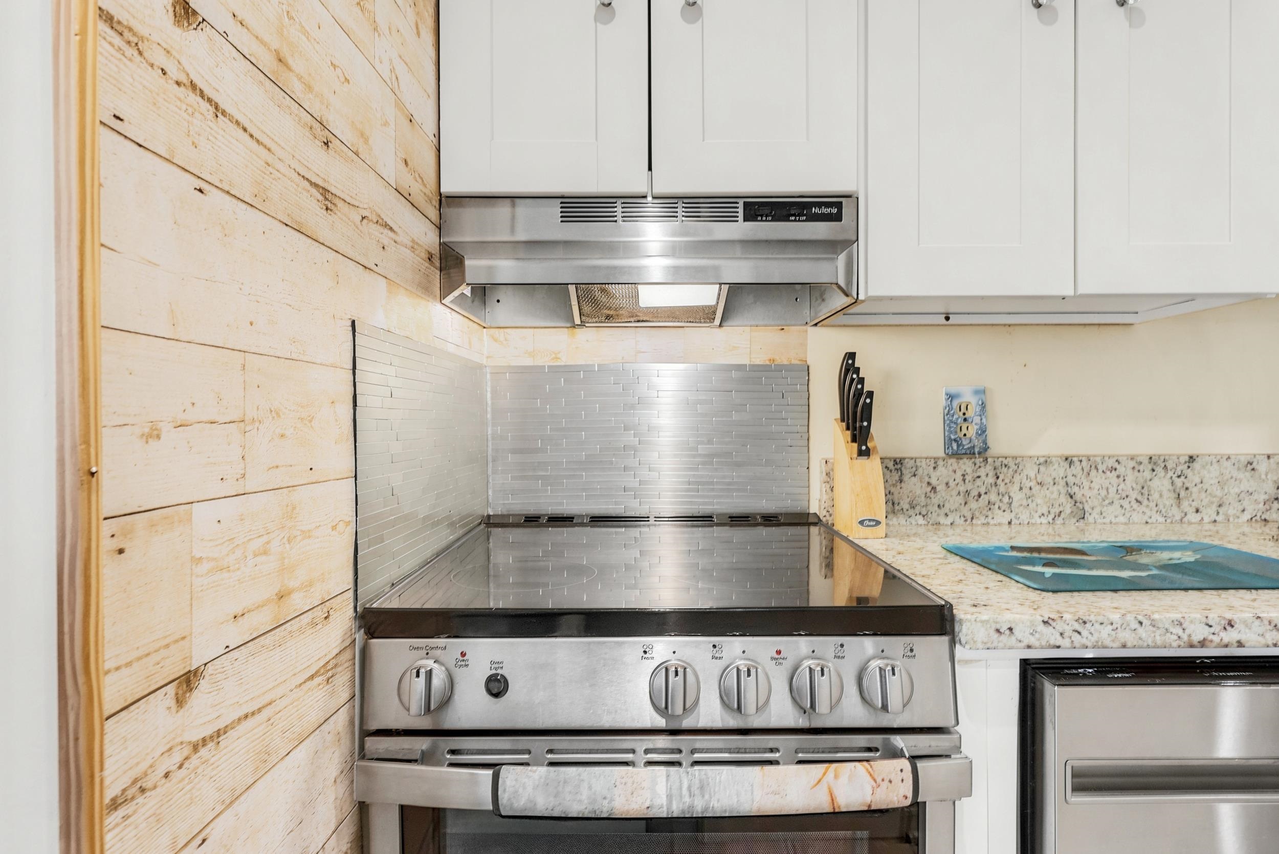 1100 Possum Trot Rd. G326