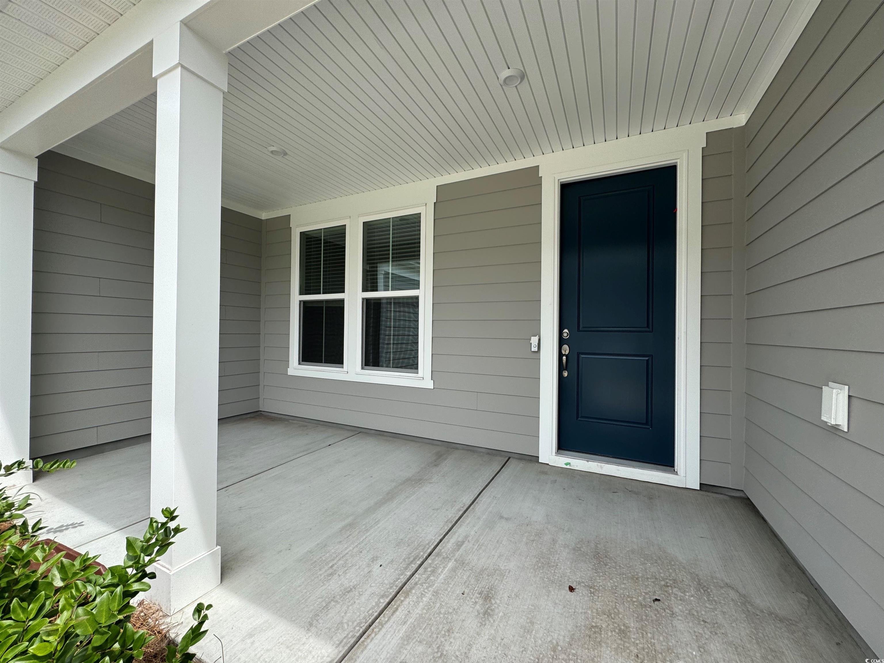 1416 Crested Iris Way
