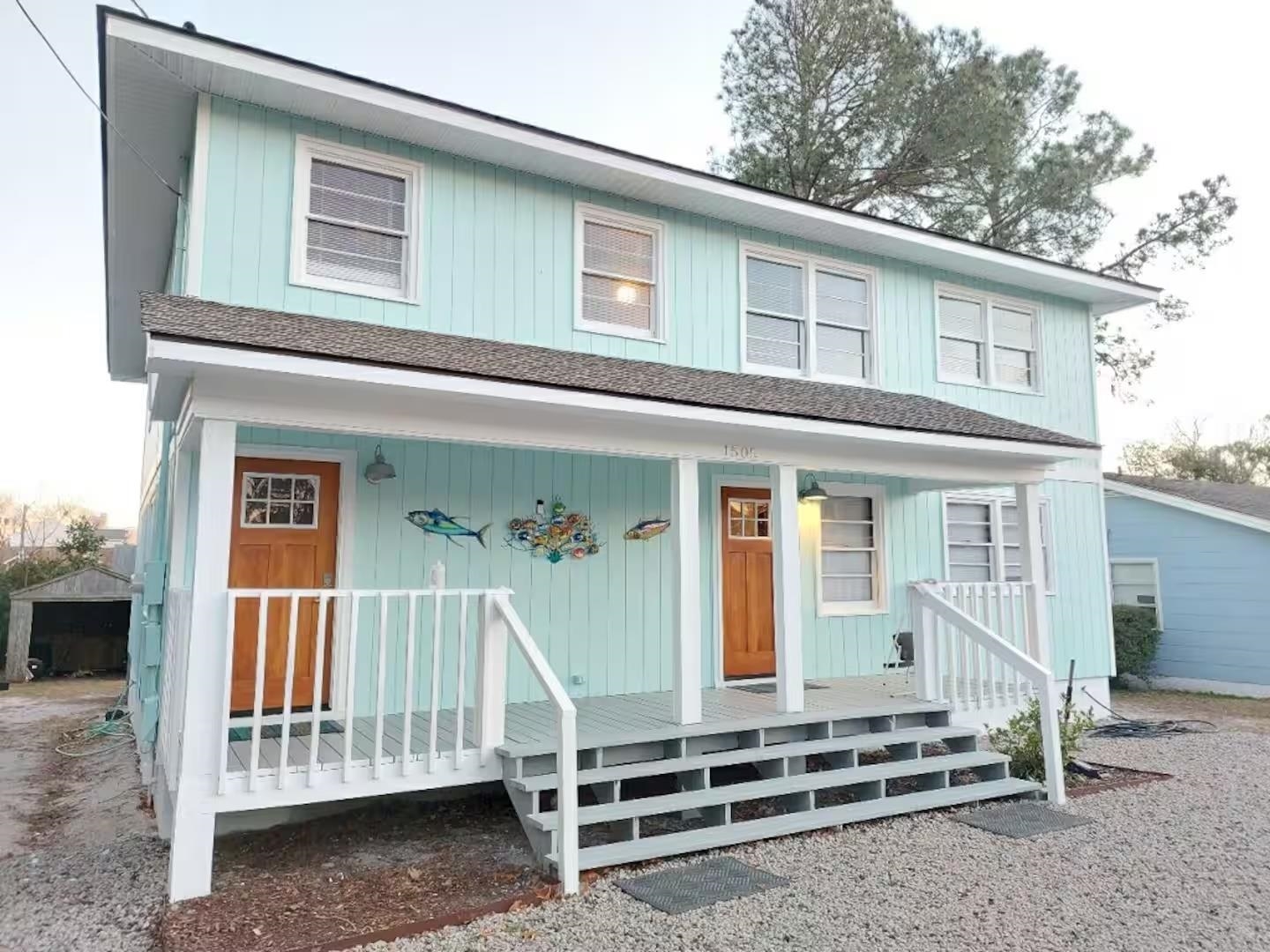1505 Edge Dr.