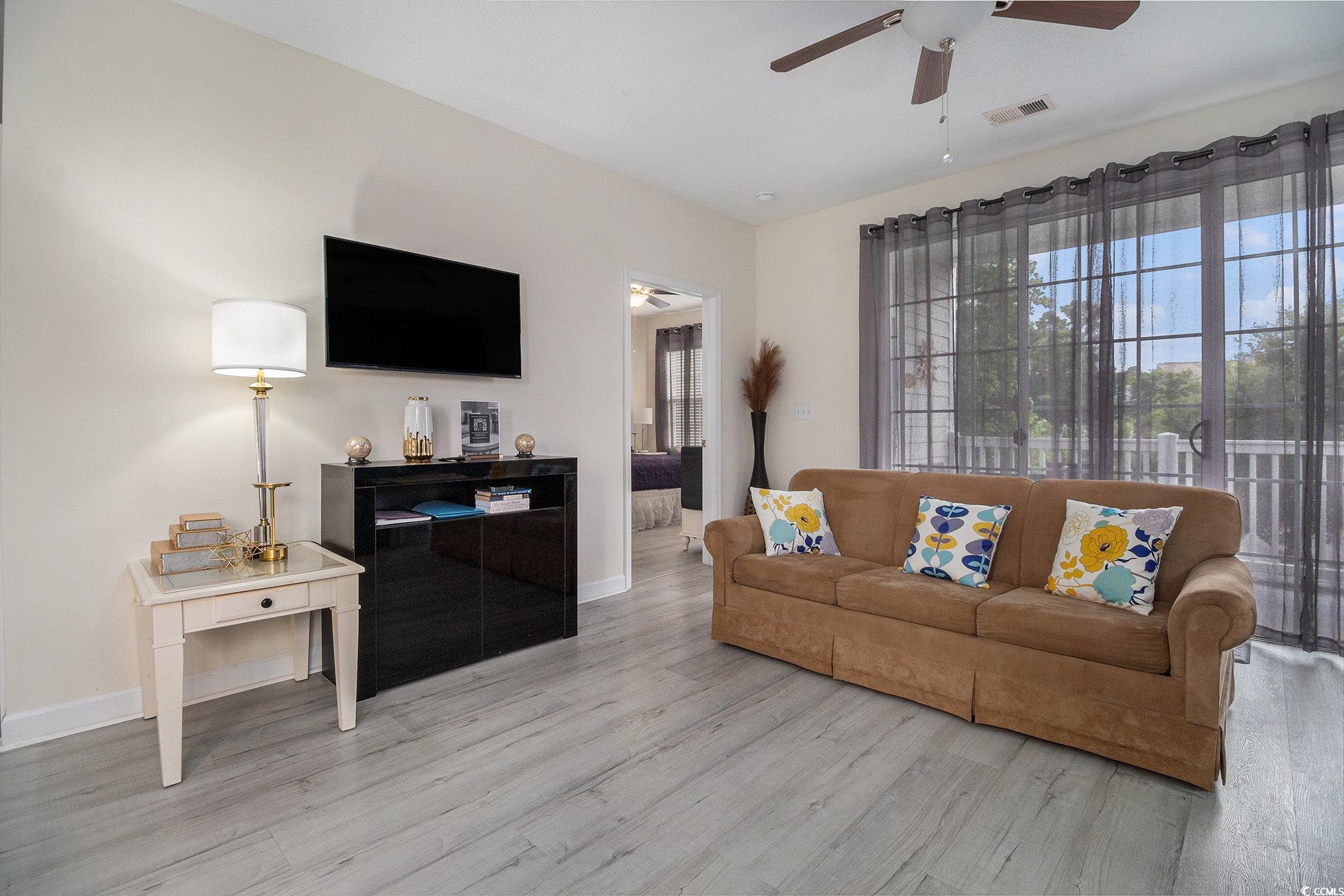 5801 Oyster Catcher Dr. 324
