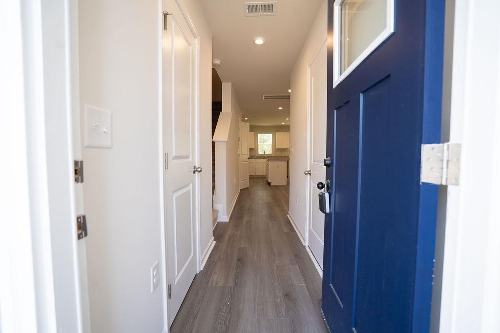 261 Christiana Ln. E