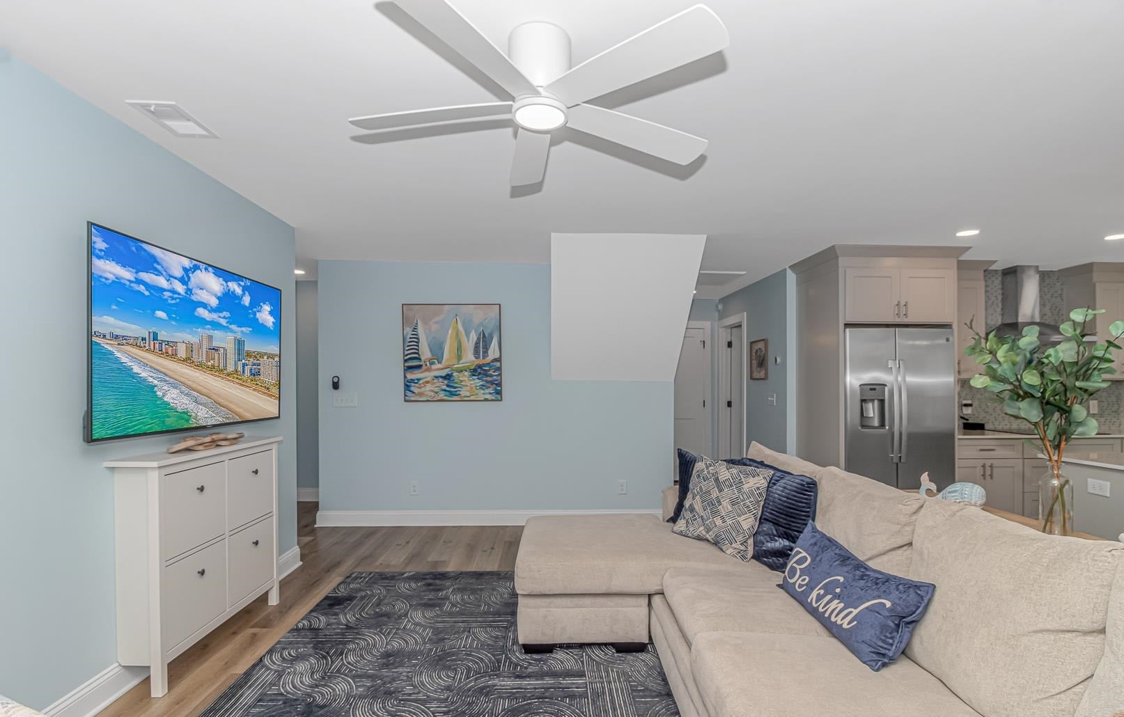 6001-D5 S Kings Hwy.