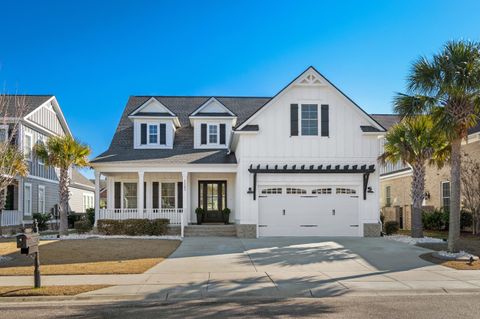 5243 Mount Pleasant Dr. Myrtle Beach SC 29579