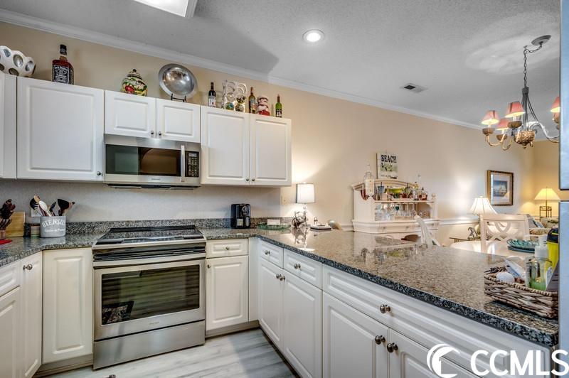 Photo 5 of 40 of 706 Riverwalk Dr. 203 condo