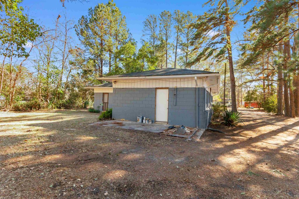 Photo of 411 E Wine St, Mullins, SC 29574 (MLS # 2604064)